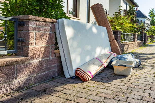 Best Professional Junk Removal  in Spring Hill, TN
